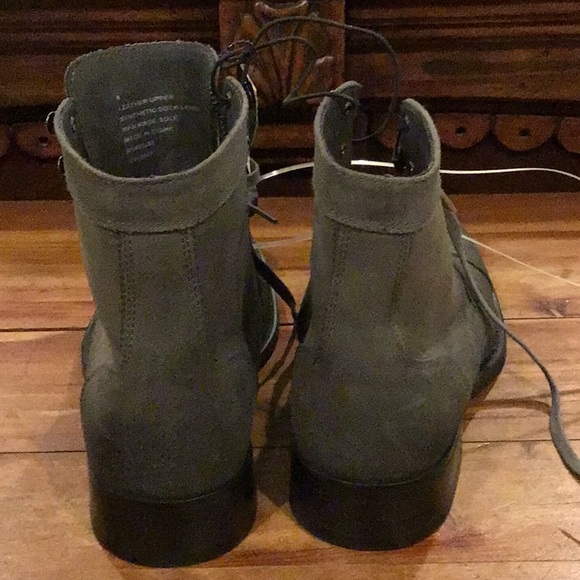 NWT MENS EXPRESS DISTRESSED BOOTS - Picture 3 of 7